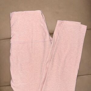 Beyond Yoga Light Pink women’s  Leggings